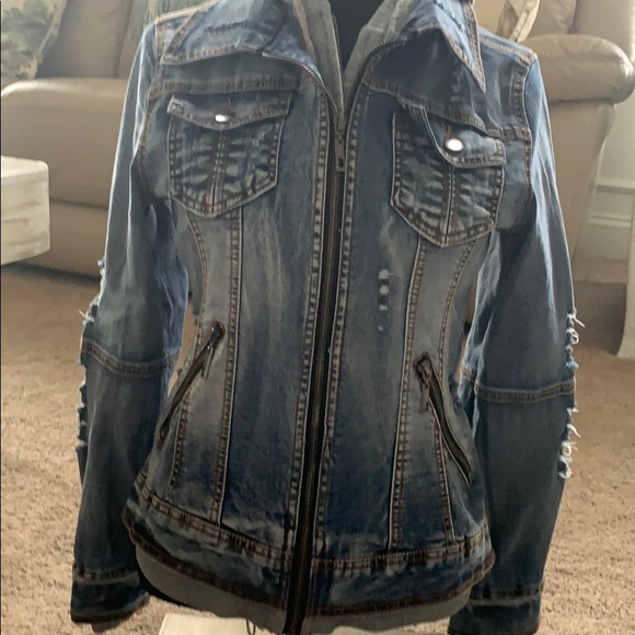 Denim jacket - Picture 2 of 6